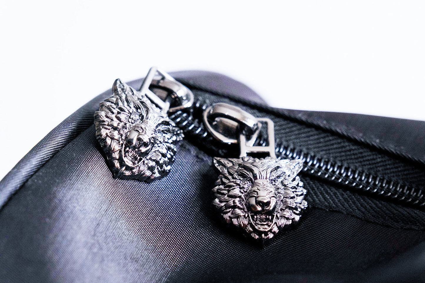 Alpha Wolf Duffle & Supreme Gear - WOLFS HOUSE